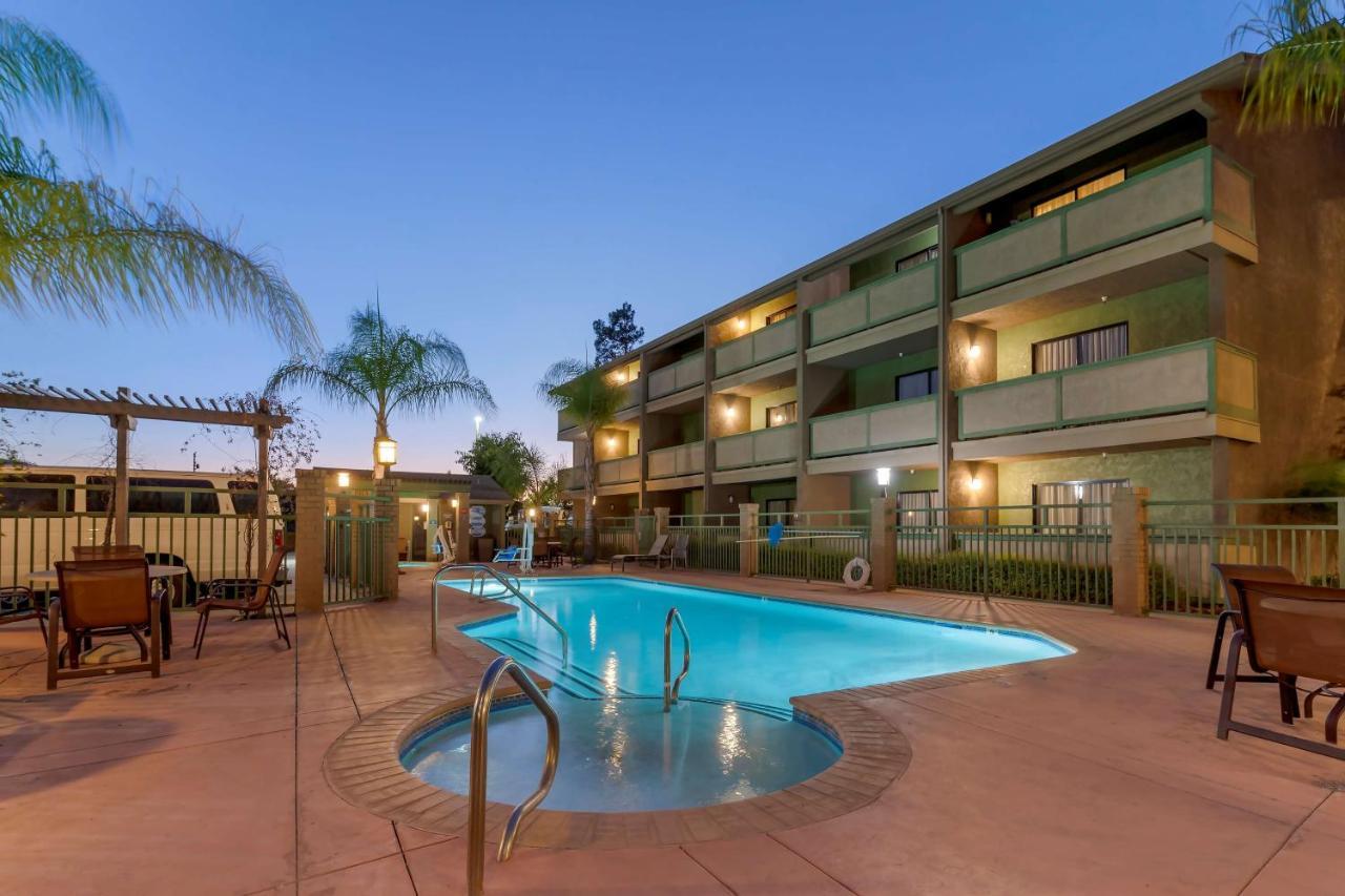Best Western Plus Forest Park Inn Gilroy Kültér fotó